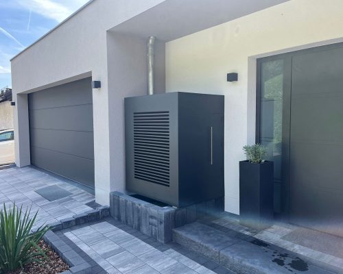 Metallbau Raum Aschaffenburg - Wärmepumpeneinhausung in Anthrazit